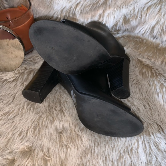 🦋Express Black Open Toe Mules - Picture 6 of 6